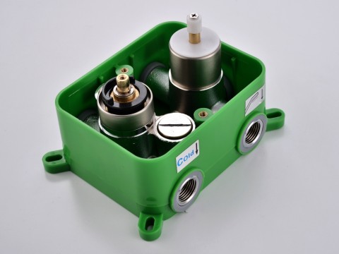 Thermostatische inbouw regendoucheset - Yuma