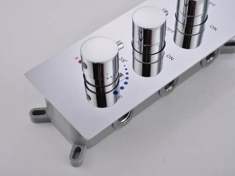 Thermostatische inbouw regendoucheset - Hake