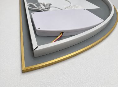 LED Badkamerspiegel - halfrond links - mat gouden rand - Jill